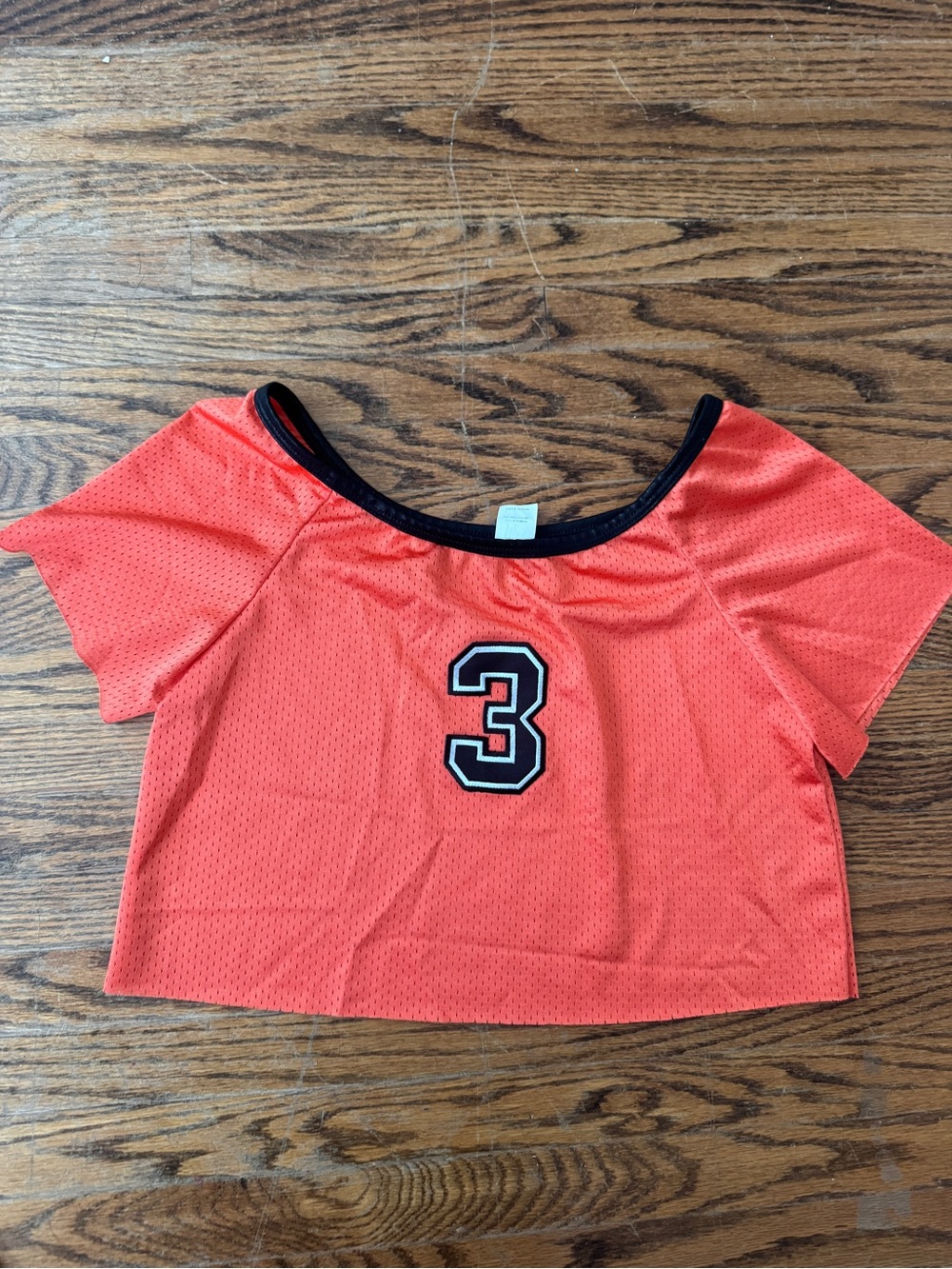 Vintage Y2K Orange Cropped Jersey with embroidered 3 - made in the USA - size S